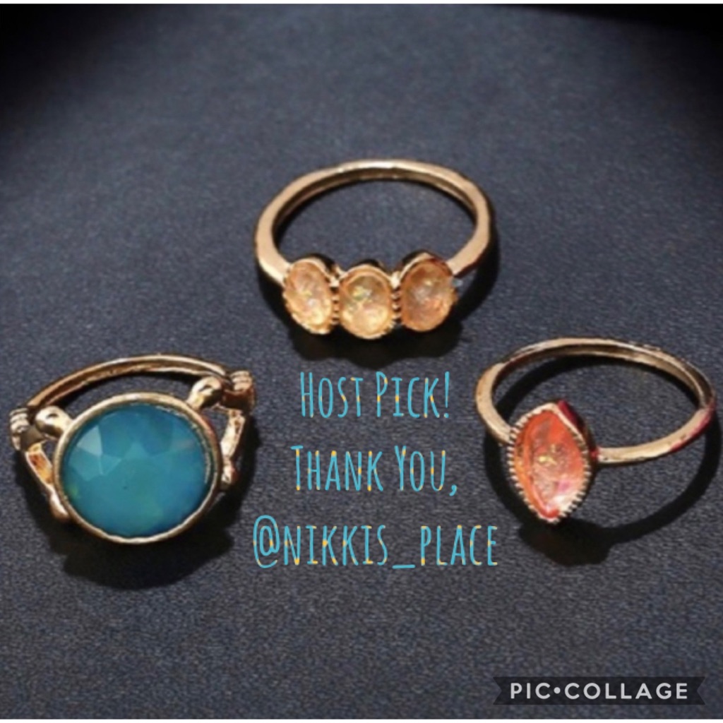 535 Pretty 3 Ring Set 10$